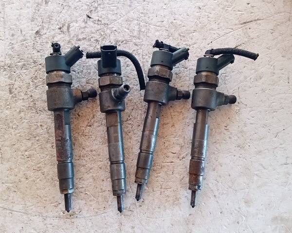 KIT INIETTORI PER FIAT Brava Berlina 0445110002 diesel 1910 (95>01)