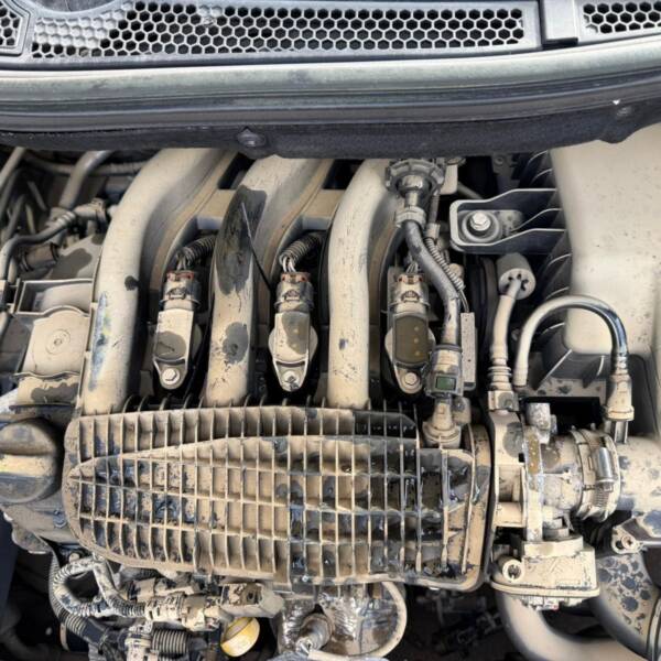 MOTORE COMPLETO PER PEUGEOT 2008 1° Serie HM01 benzina 1199 (13>)