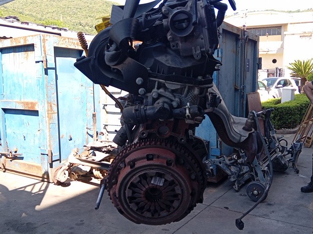 MOTORE COMPLETO PER RENAULT Modus 2° Serie D4F D7 benzina 1149 (06>) - immagine 3