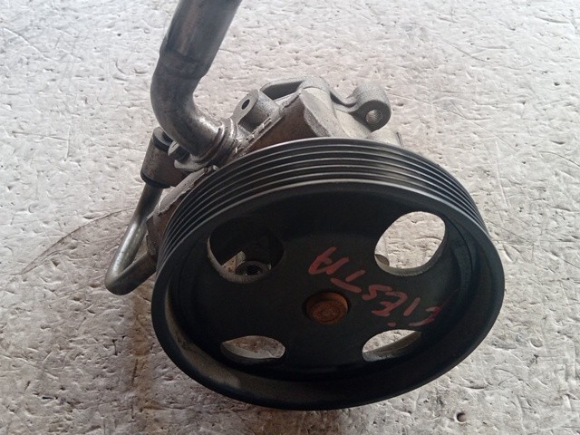 POMPA IDROGUIDA PER FORD Fiesta 5° Serie 2S6C3A696DD diesel 1399 (05>08) - immagine 3