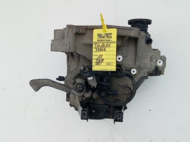 CAMBIO MANUALE COMPLETO PER SKODA Fabia Berlina 2° Serie CHF benzina 1198 (07> - immagine 6