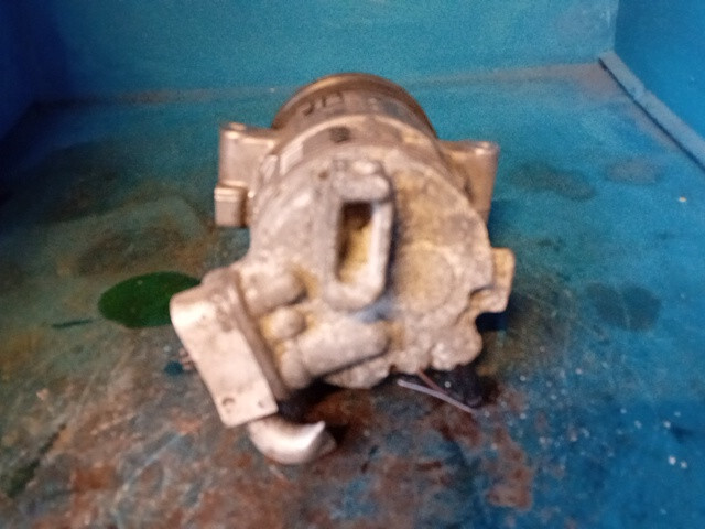 COMPRESSORE A/C PER FIAT Bravo 2° Serie 55701201 diesel 1598 (07>10) - immagine 3