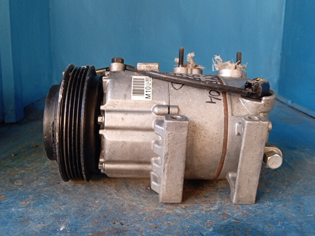 COMPRESSORE A/C PER HYUNDAI iX35 1° Serie DX9FA04 diesel 1685 (10>) - immagine 4