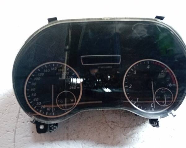 CONTACHILOMETRI PER MERCEDES Classe B W246 2° Serie A2469002007 (12>)