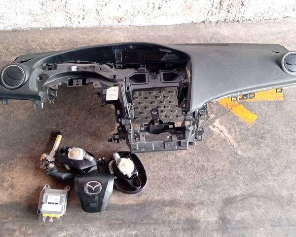 KIT AIRBAG COMPLETO PER MAZDA 3 Berlina Serie Y6 (09>13)