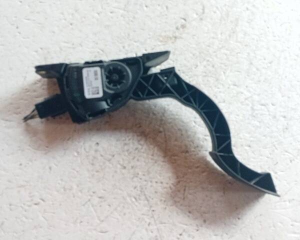 PEDALE ACCELERATORE PER VOLVO V40 Serie 31280595 (12>15)