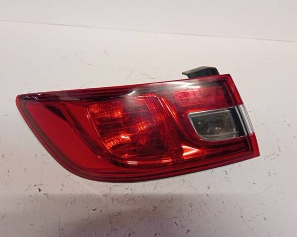 STOP FANALE POSTERIORE SINISTRO PER RENAULT Clio Serie IV 265554091R (12>19)