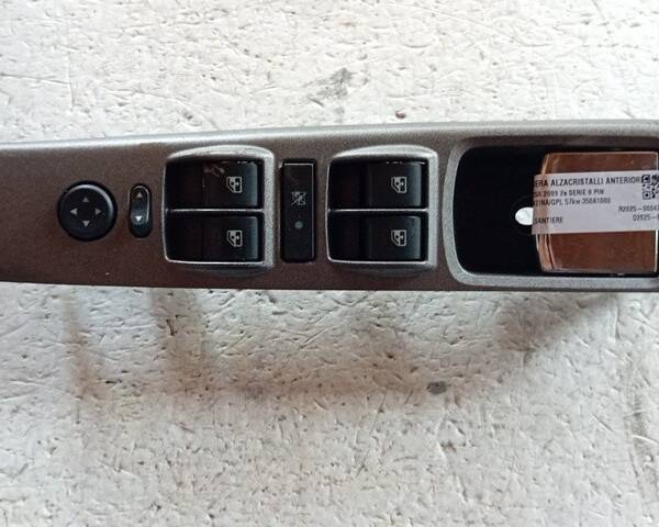 ALZACRISTALLO ELETTRICO ANT. SX PER LANCIA Musa 2° Serie B569 (07>)