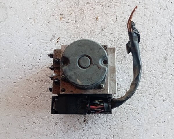 CENTRALINA ABS MERCEDES Classe E Berlina W211 0265250251 646821 diesel 2148 (02