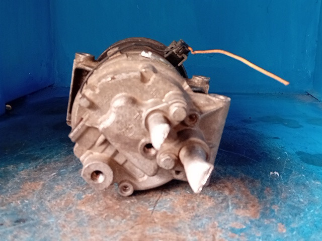 COMPRESSORE A/C PER RENAULT Megane ll Serie 01140017 diesel 1461 (02>06) - immagine 3