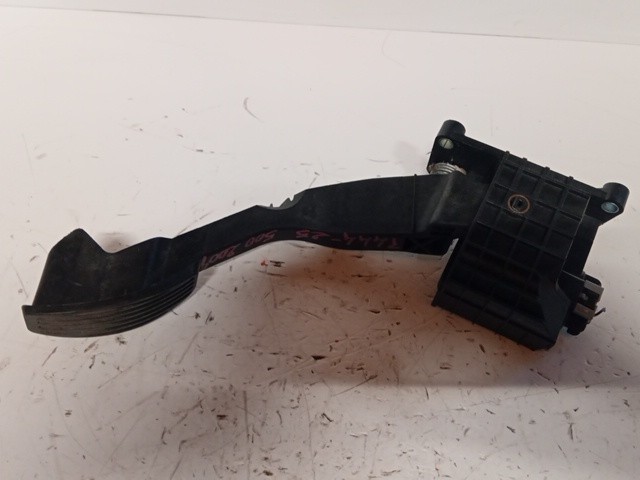 PEDALE ACCELERATORE PER FIAT 500 Serie 169A4000 (07>14) - immagine 3