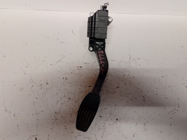 PEDALE ACCELERATORE PER FIAT 500 Serie 169A4000 (07>14) - immagine 4