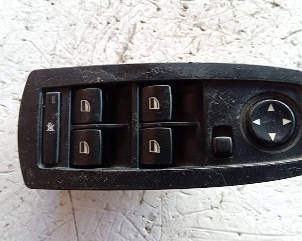 PULSANTIERA ANTERIORE SINISTRA PER BMW X3 1° Serie 3414354 (04>10)