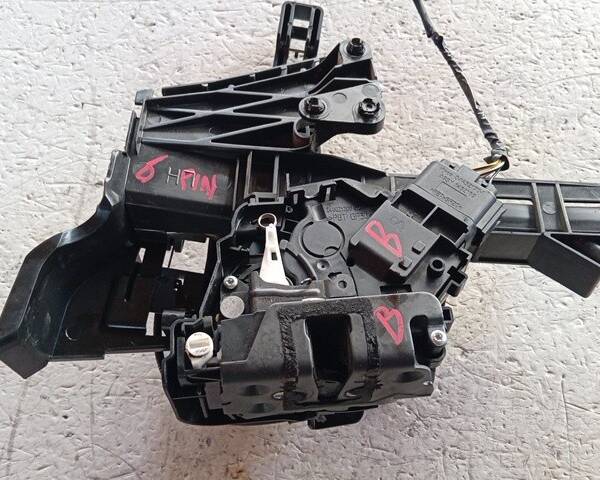 SERRATURA POSTERIORE SINISTRA PER FORD Focus Berlina 3° Serie (04>08)