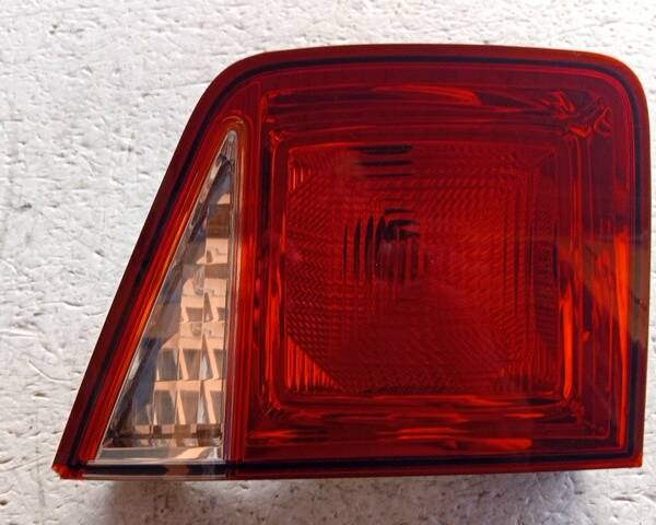 STOP POSTERIORE SINISTRO INTEGRATO NEL PORTELLO PER CHEVROLET Orlando 1° Serie