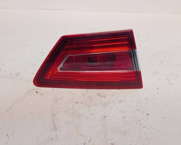 STOP POSTERIORE SINISTRO INTEGRATO NEL PORTELLO PER RENAULT Clio Serie IV 26555