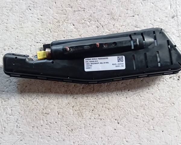 AIRBAG SEDILE DESTRO PER OPEL Meriva 3° Serie 13437393 (10>)