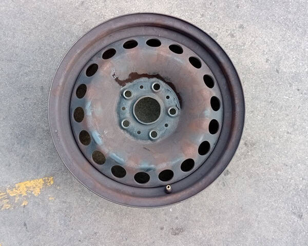 CERCHIO IN FERRO PER VOLKSWAGEN Golf 7 Berlina CLH (12>)