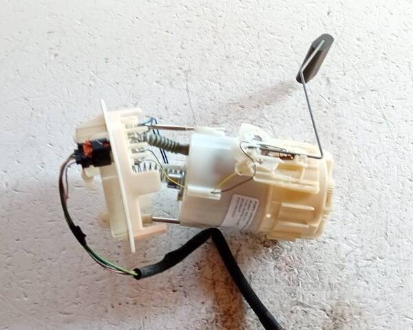 POMPA CARBURANTE PER PEUGEOT 2008 Serie 9674466680 HM05 benzina 1199 (19>)