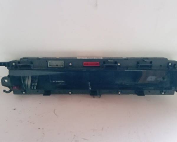 QUADRO STRUMENTI PER RENAULT Scenic Serie 281208575 (03>09)